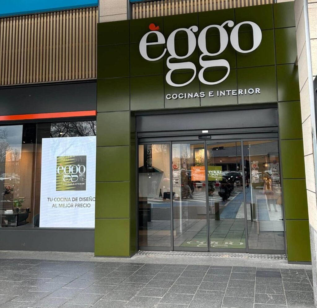 Entrada de la tienda Èggo Cocinas e Interior de Leganés