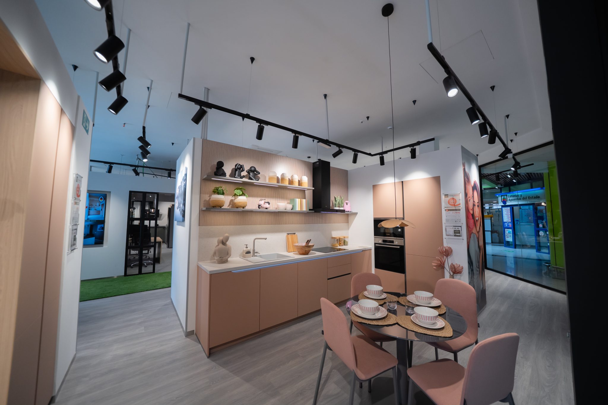 showroom cocina de eggo
