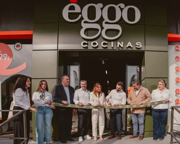 apertura tienda eggo mija
