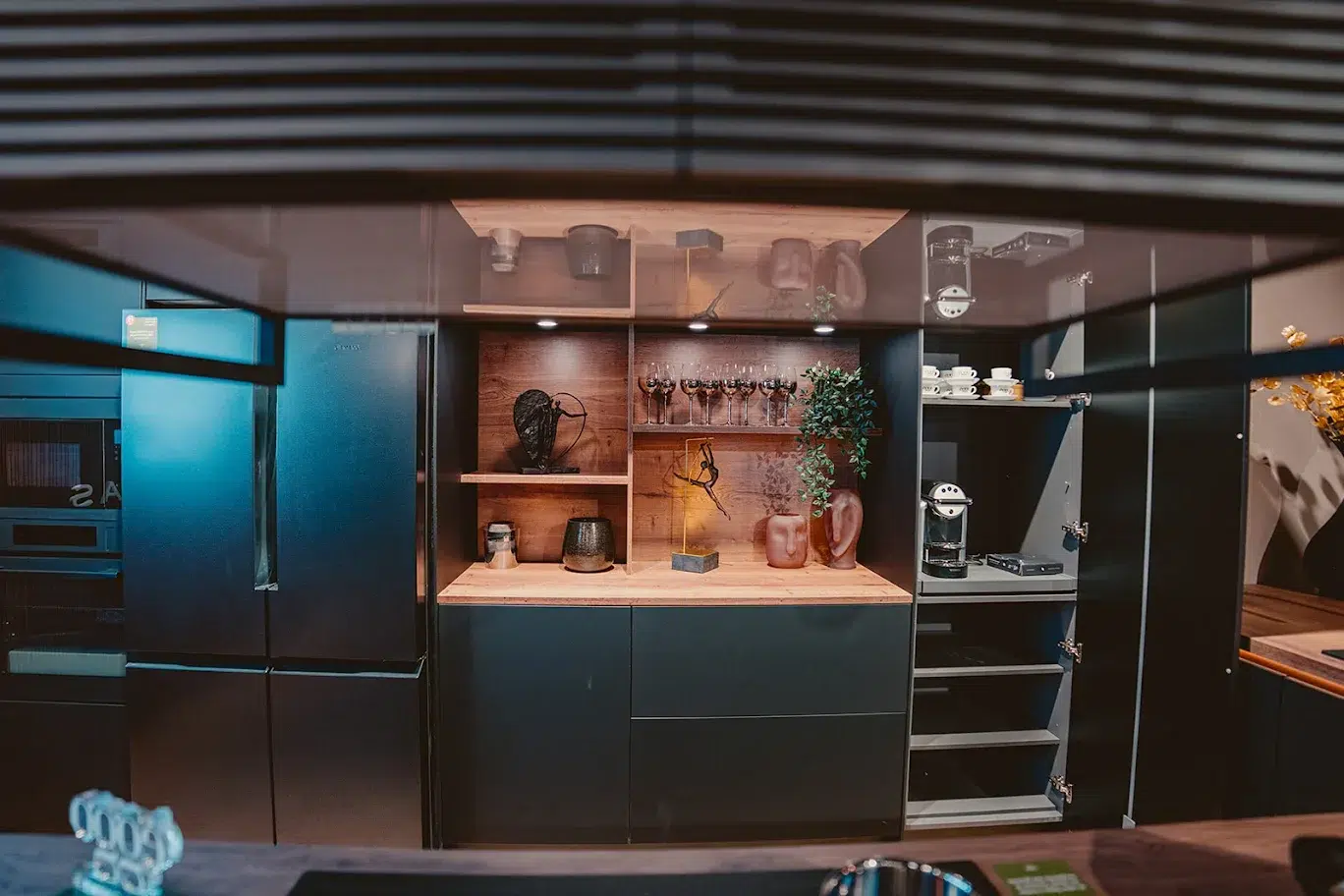 cocina negra eggo mijas